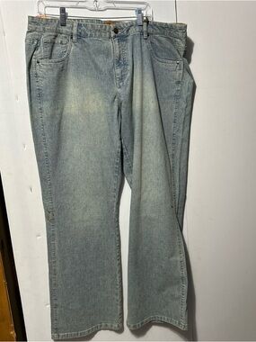 Lee Light Wash Blue Straight-Leg Jeans